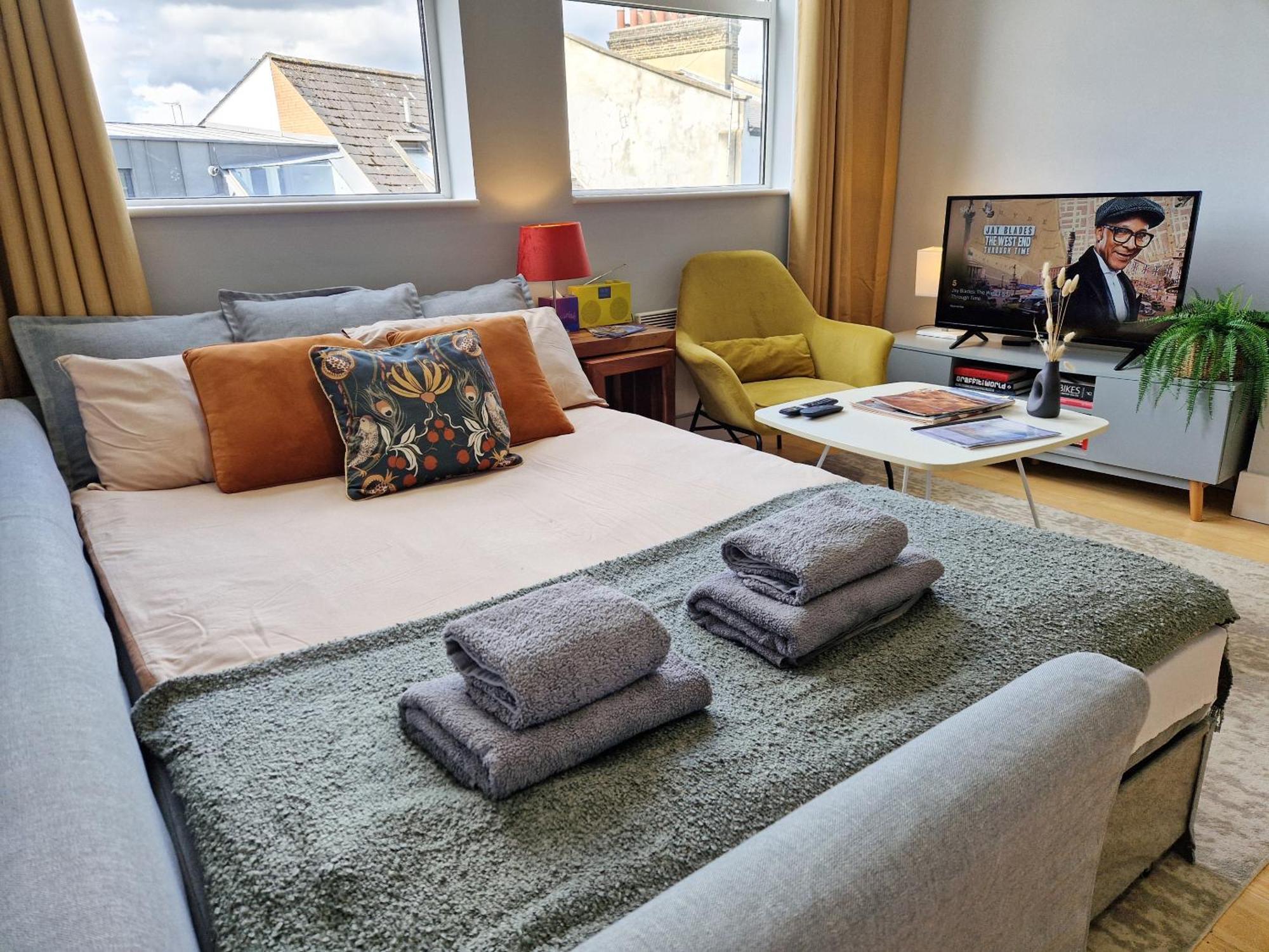 1-Bed Apartment, Close To Kensington Olympia With Free Wi-Fi & Netflix London Eksteriør billede