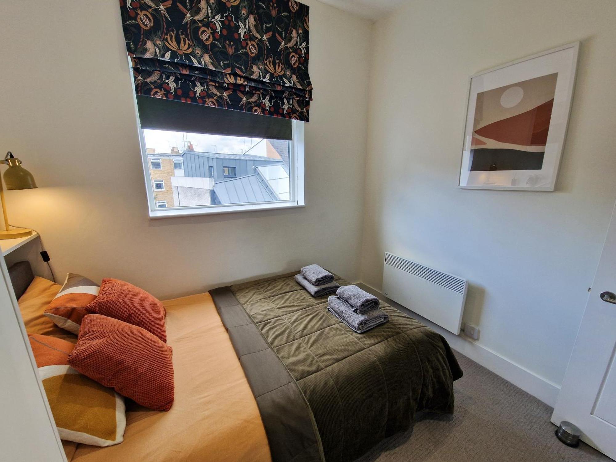 1-Bed Apartment, Close To Kensington Olympia With Free Wi-Fi & Netflix London Eksteriør billede