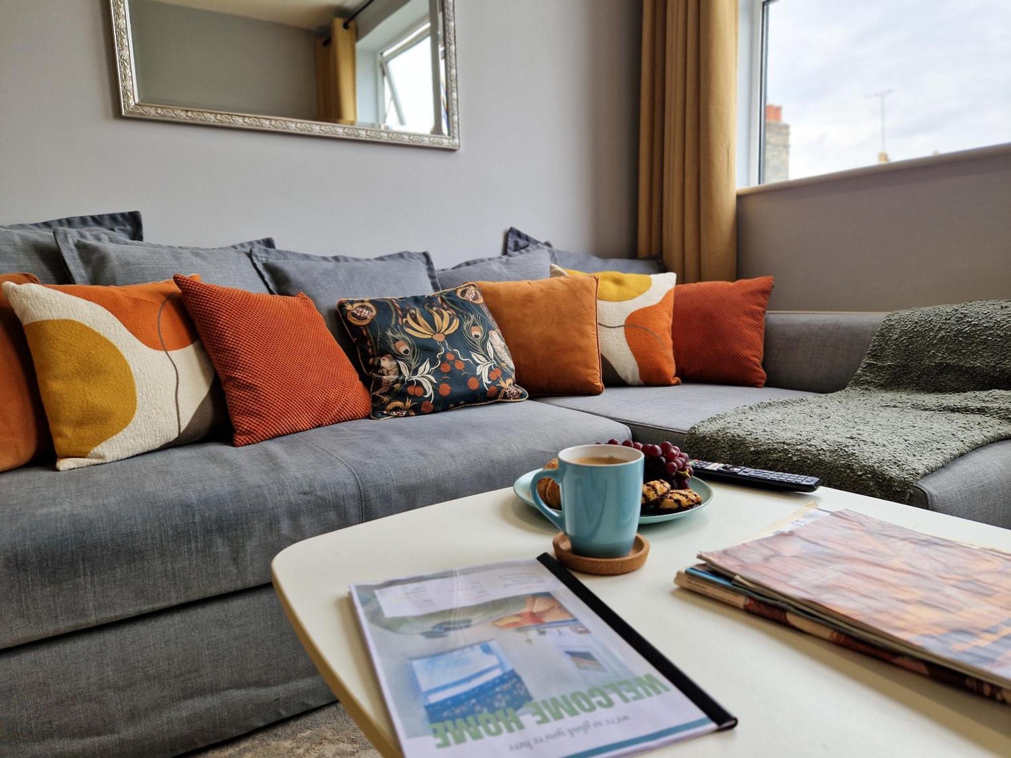 1-Bed Apartment, Close To Kensington Olympia With Free Wi-Fi & Netflix London Eksteriør billede