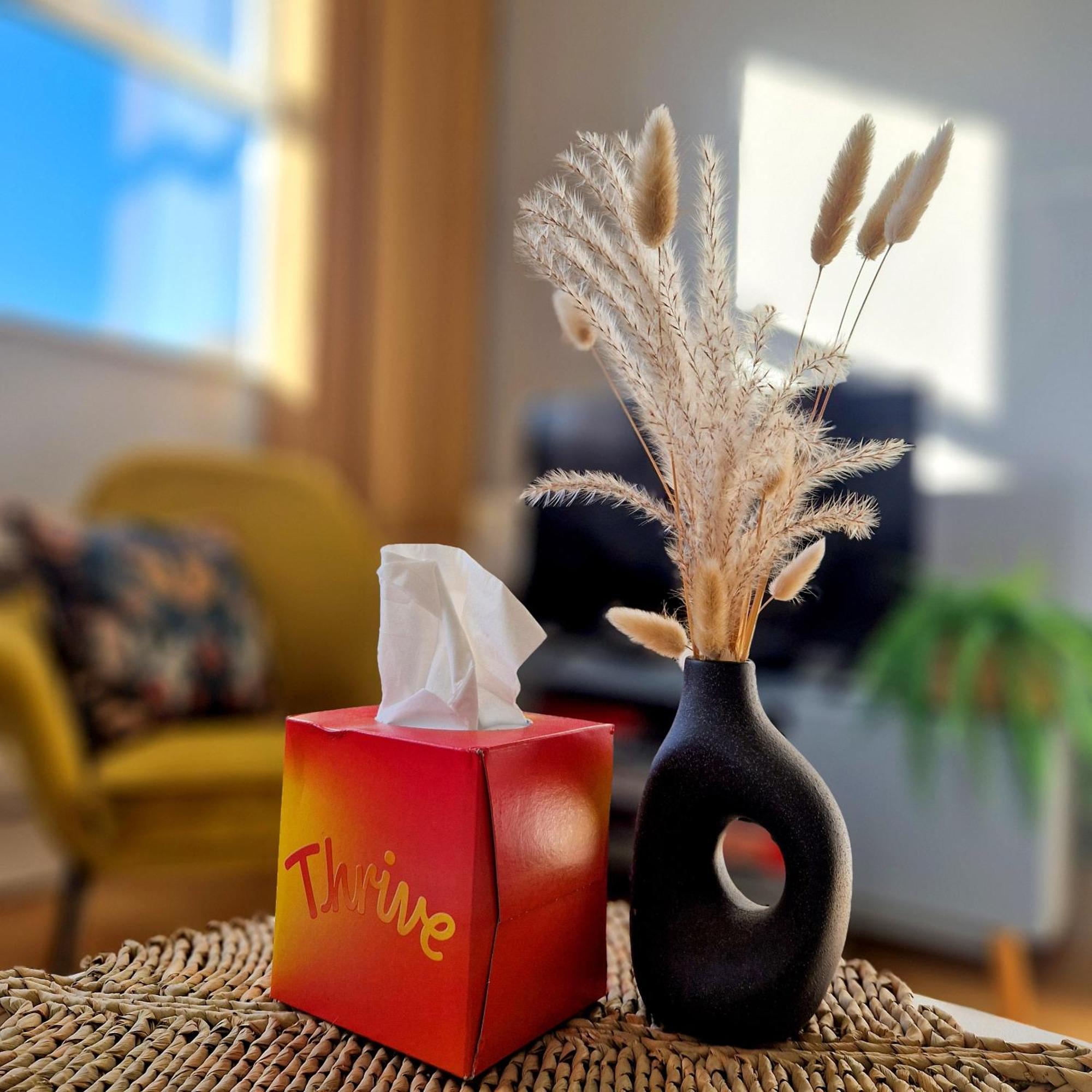 1-Bed Apartment, Close To Kensington Olympia With Free Wi-Fi & Netflix London Eksteriør billede